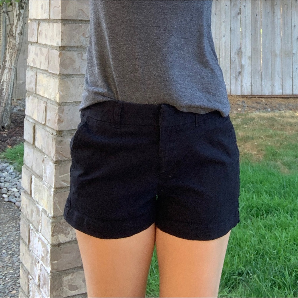 Gap black khakis shorts